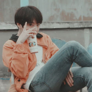 Meet your Posher, Valentina